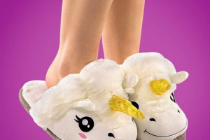 Neobične papuče sa životinjama i mitskim stvorenjima